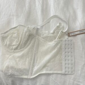 SKIMS Ultra Fine Lace Corset